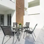 شقة Artemis 1-bedroom In لارنكا