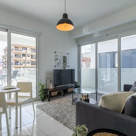 Artemis 1-bedroom In Daire Larnaca